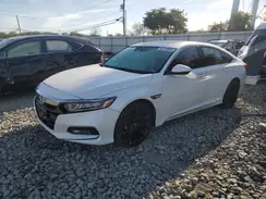 1HGCV1F51JA084592 2018 HONDA ACCORD
