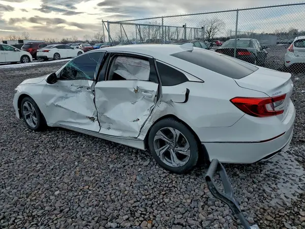 1HGCV1F51JA105022 2018 HONDA ACCORD - Image 2