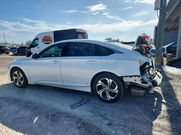 1HGCV1F51JA133970 2018 HONDA ACCORD - Image 2