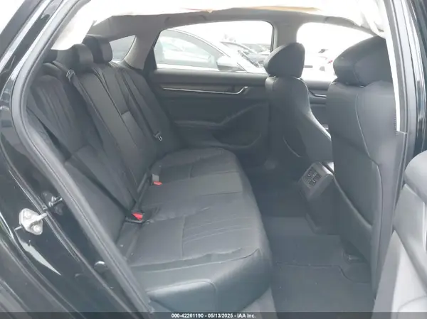 1HGCV1F51JA165625 2018 HONDA ACCORD - Image 8