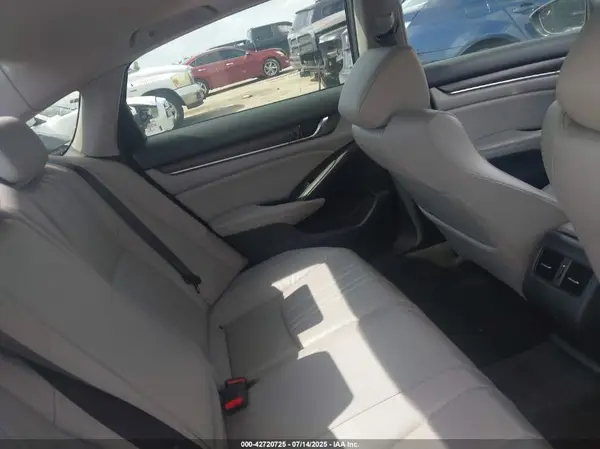1HGCV1F51JA203242 2018 HONDA ACCORD - Image 8