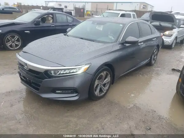 1HGCV1F51JA806112 2018 HONDA ACCORD - Image 2