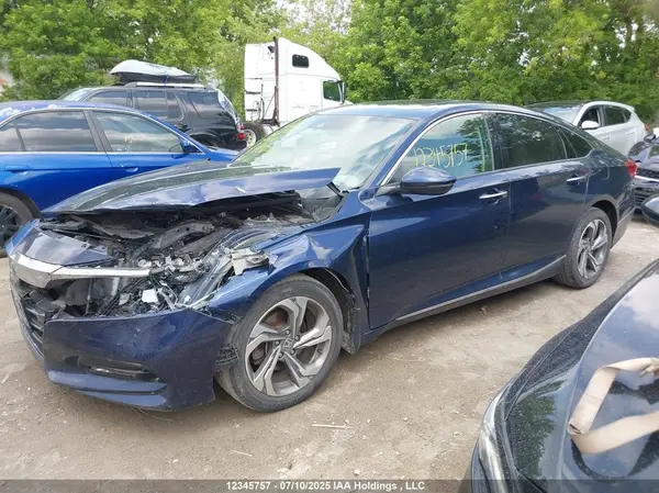 1HGCV1F51JA811164 2018 HONDA ACCORD - Image 2