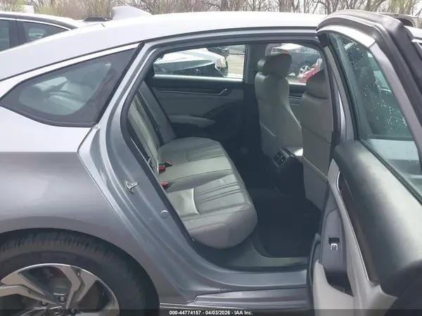 1HGCV1F51KA050556 2019 HONDA ACCORD - Image 8