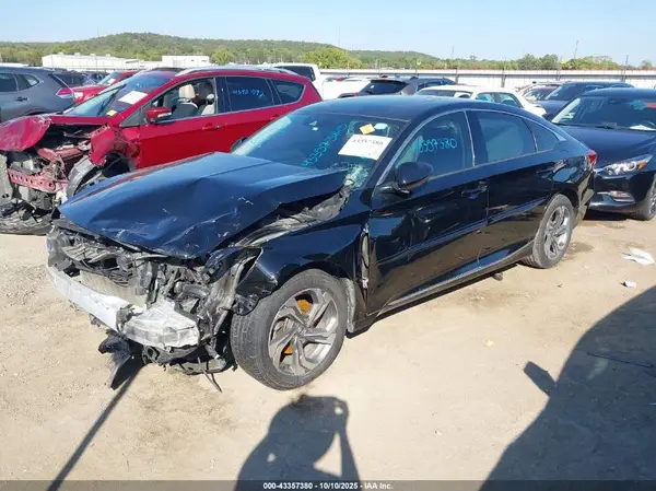 1HGCV1F51KA167845 2019 HONDA ACCORD - Image 2