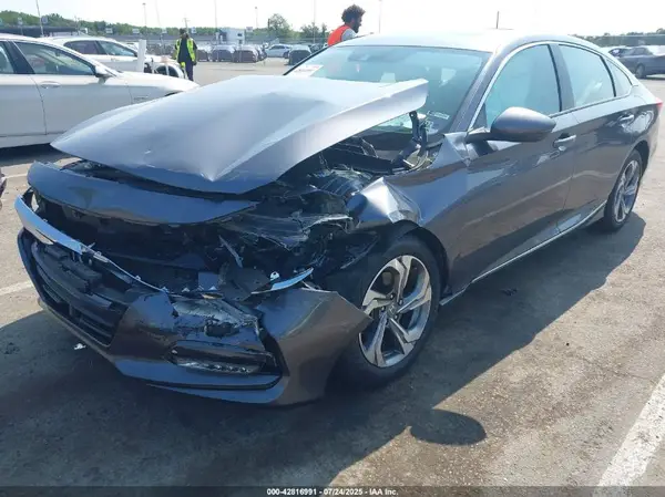 1HGCV1F51LA043205 2020 HONDA ACCORD - Image 2