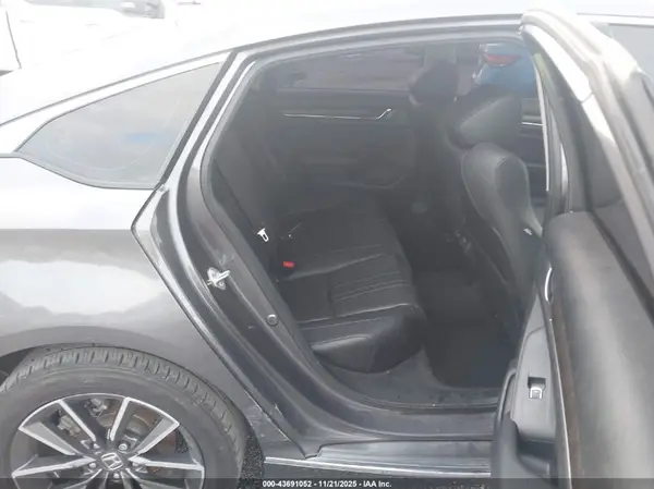1HGCV1F51NA029601 2022 HONDA ACCORD - Image 8