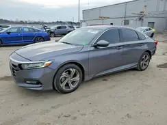 1HGCV1F52JA027477 2018 HONDA ACCORD