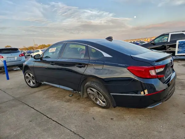 1HGCV1F52JA034199 2018 HONDA ACCORD - Image 2