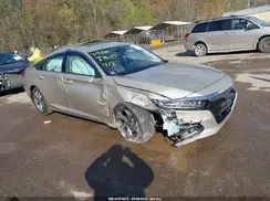 1HGCV1F52JA042612 2018 HONDA ACCORD