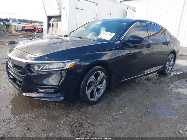 1HGCV1F52JA064724 2018 HONDA ACCORD - Image 2