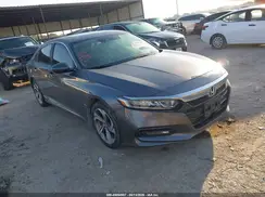 1HGCV1F52JA085170 2018 HONDA ACCORD