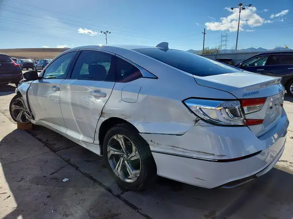 1HGCV1F52JA086707 2018 HONDA ACCORD - Image 2