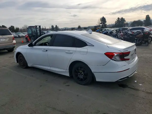 1HGCV1F52JA086772 2018 HONDA ACCORD - Image 2