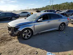 1HGCV1F52JA090112 2018 HONDA ACCORD