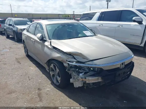 1HGCV1F52JA094189 2018 HONDA ACCORD - Image 1