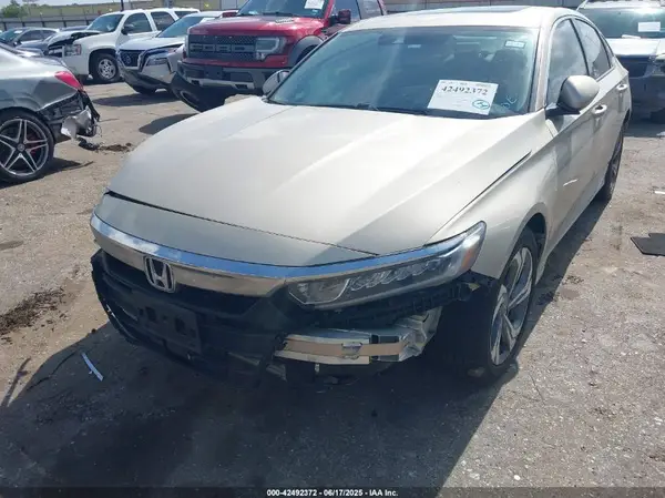1HGCV1F52JA094189 2018 HONDA ACCORD - Image 2