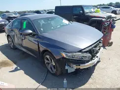 1HGCV1F52JA121150 2018 HONDA ACCORD