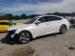 1HGCV1F52JA135131 2018 HONDA ACCORD