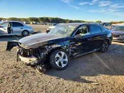 1HGCV1F52JA136702 2018 HONDA ACCORD