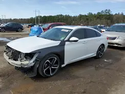 1HGCV1F52JA152298 2018 HONDA ACCORD