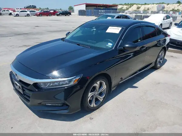 1HGCV1F52JA153144 2018 HONDA ACCORD - Image 2