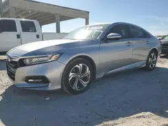 1HGCV1F52JA155976 2018 HONDA ACCORD