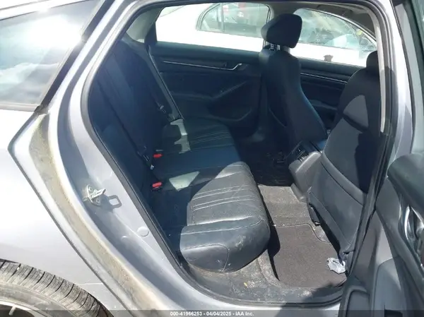 1HGCV1F52JA163303 2018 HONDA ACCORD - Image 8