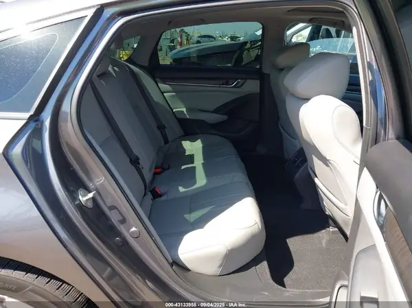 1HGCV1F52JA176276 2018 HONDA ACCORD - Image 8