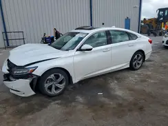 1HGCV1F52JA208790 2018 HONDA ACCORD