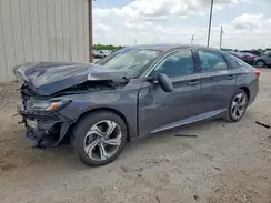 1HGCV1F52JA232880 2018 HONDA ACCORD