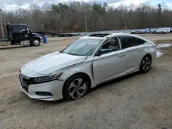 1HGCV1F52JA237402 2018 HONDA ACCORD