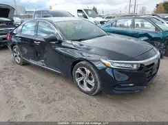 1HGCV1F52JA810055 2018 HONDA ACCORD