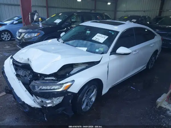 1HGCV1F52KA040165 2019 HONDA ACCORD - Image 2