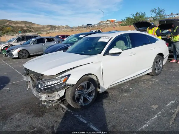 1HGCV1F52KA040327 2019 HONDA ACCORD - Image 2