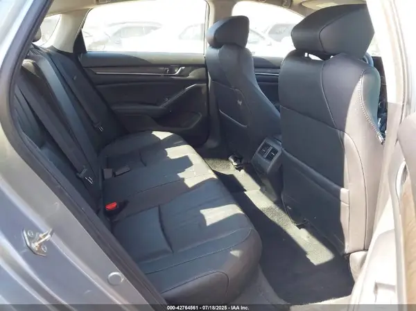 1HGCV1F52KA171077 2019 HONDA ACCORD - Image 8