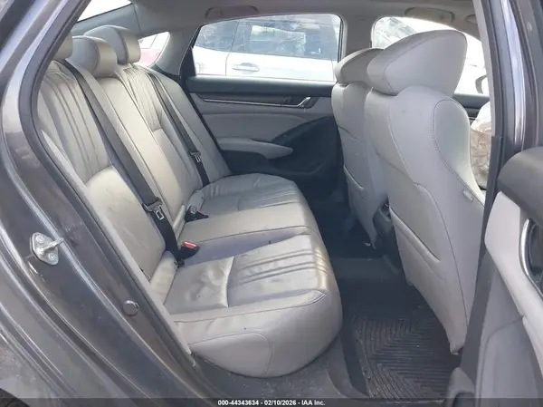1HGCV1F53JA020005 2018 HONDA ACCORD - Image 8