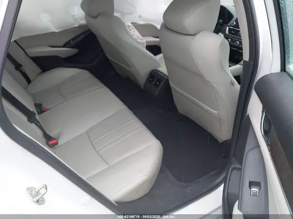 1HGCV1F53JA047317 2018 HONDA ACCORD - Image 8