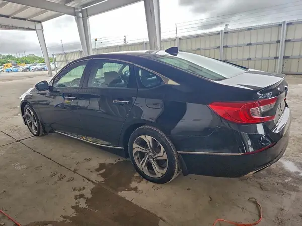 1HGCV1F53JA050959 2018 HONDA ACCORD - Image 2