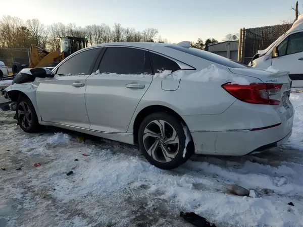 1HGCV1F53JA055515 2018 HONDA ACCORD - Image 2