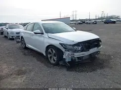 1HGCV1F53JA066109 2018 HONDA ACCORD