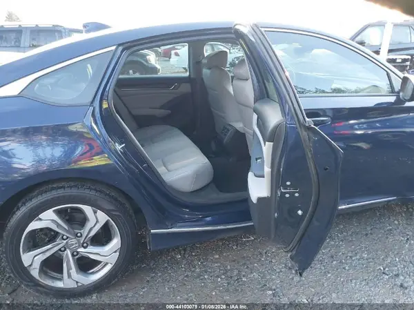 1HGCV1F53JA067969 2018 HONDA ACCORD - Image 8