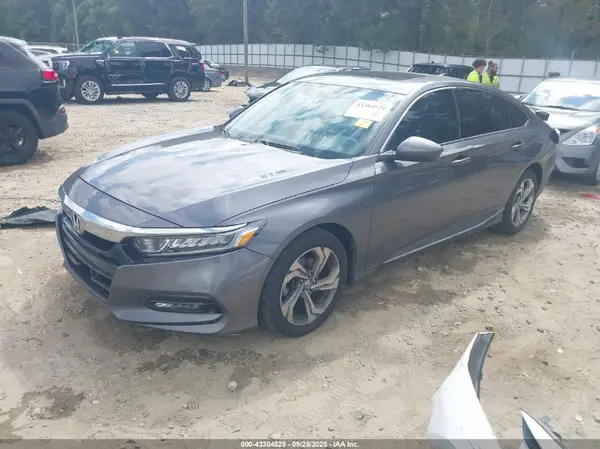 1HGCV1F53JA080477 2018 HONDA ACCORD - Image 2