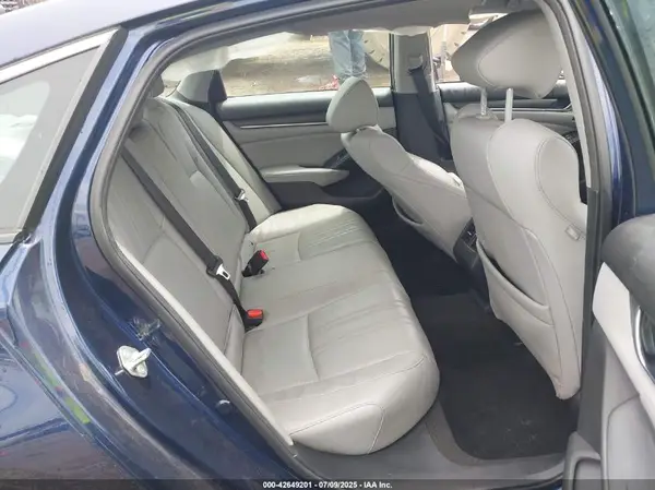 1HGCV1F53JA107998 2018 HONDA ACCORD - Image 8