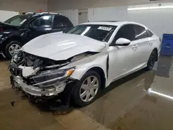 1HGCV1F53JA124526 2018 HONDA ACCORD