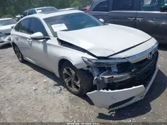 1HGCV1F53JA131752 2018 HONDA ACCORD