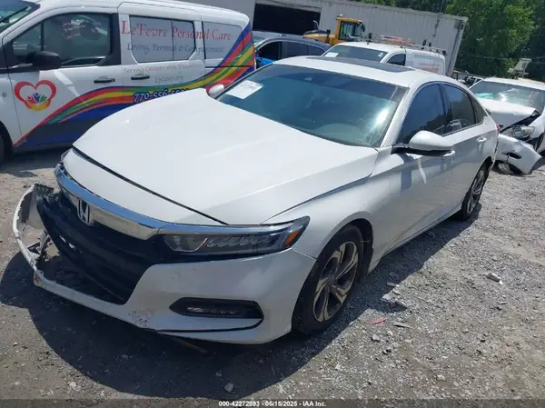 1HGCV1F53JA131752 2018 HONDA ACCORD - Image 2