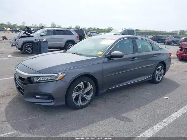 1HGCV1F53JA142718 2018 HONDA ACCORD - Image 2
