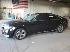 1HGCV1F53JA156876 2018 HONDA ACCORD