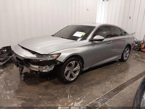 1HGCV1F53JA216395 2018 HONDA ACCORD - Image 2